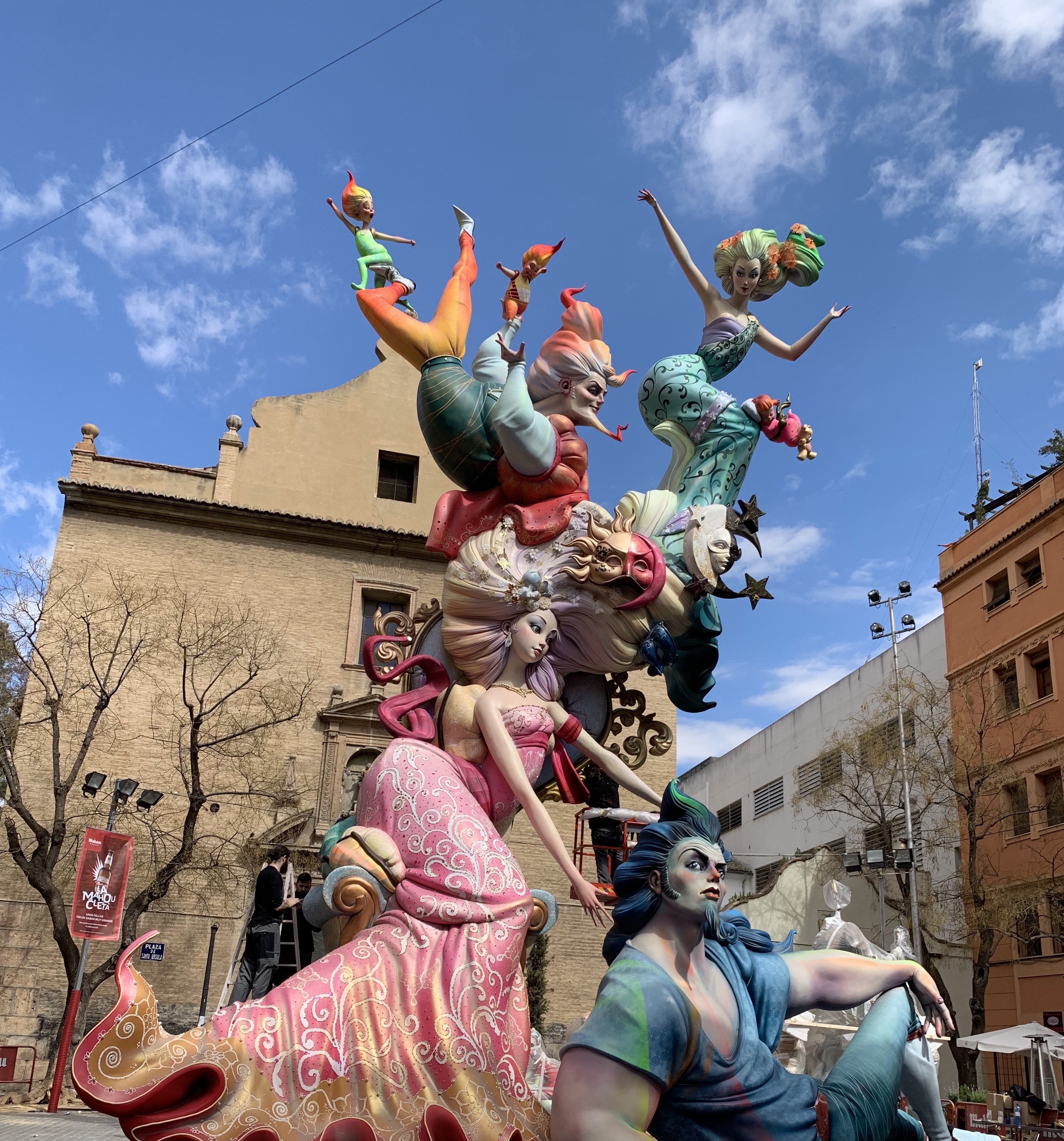 Las Fallas 2020 SE APLAZAN:  La fiesta más importante de Valencia.